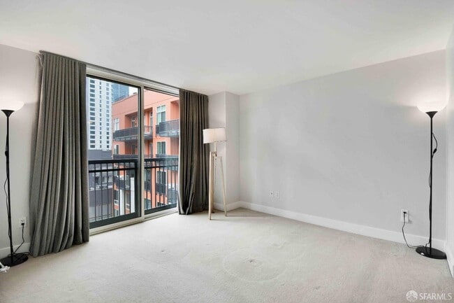 Building Photo - 50 Lansing St