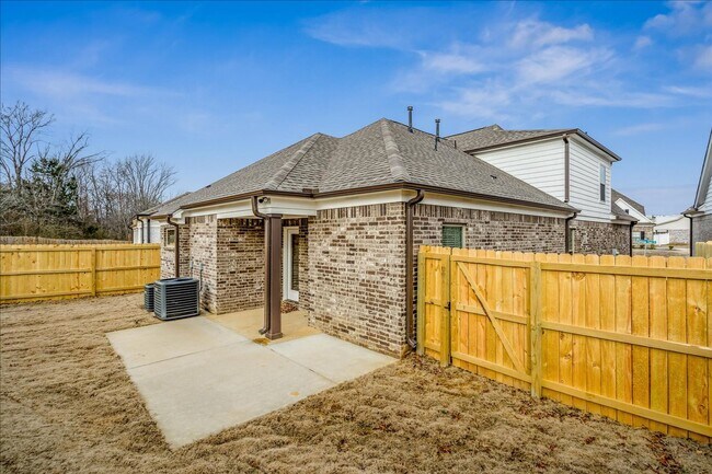 Building Photo - New Build in Oakland, TN!