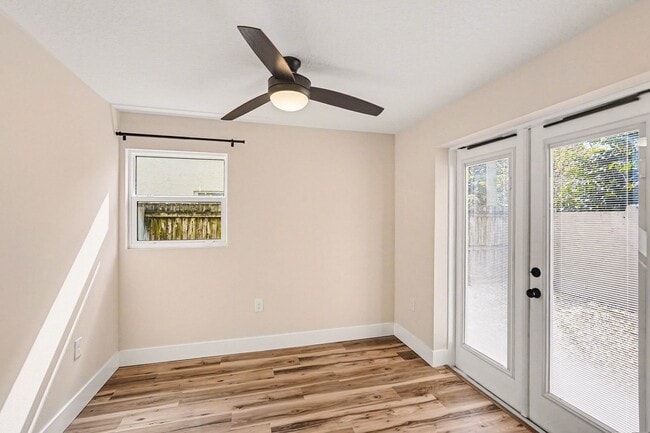 Building Photo - 1280 SR-A1A Unit D
