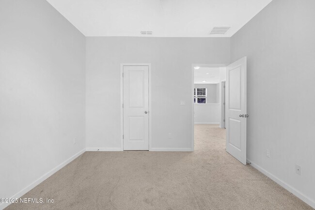 Building Photo - 236 Charlie Way