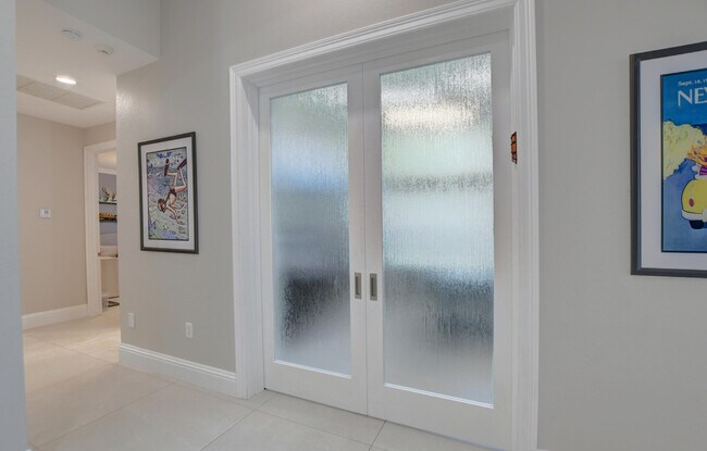 Building Photo - 19211 N Creekshore Ct