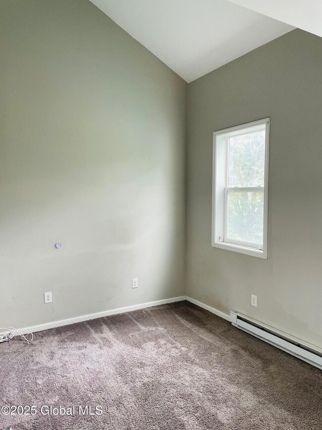 Building Photo - 1529 Clauverwie Rd