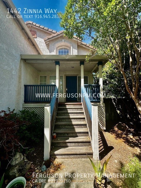 Building Photo - 1442 Zinnia Way