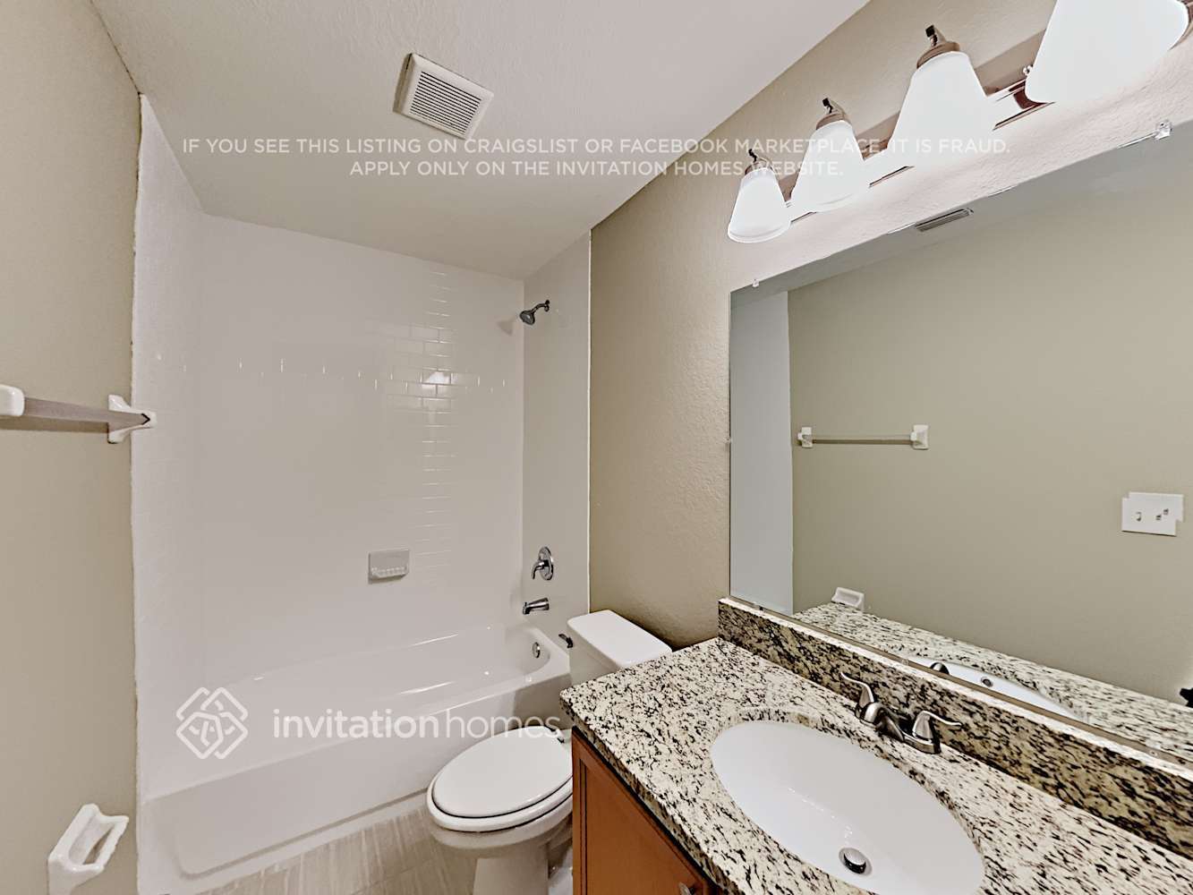 Building Photo - 4518 Fairway Oaks Dr