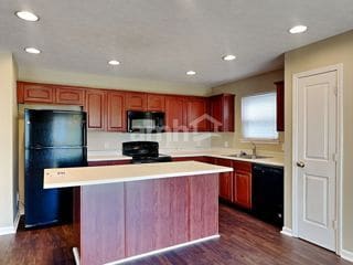 Building Photo - 3428 Talavera Dr