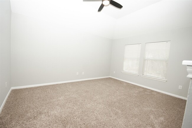 Building Photo - 2905 Autumn Creek Dr
