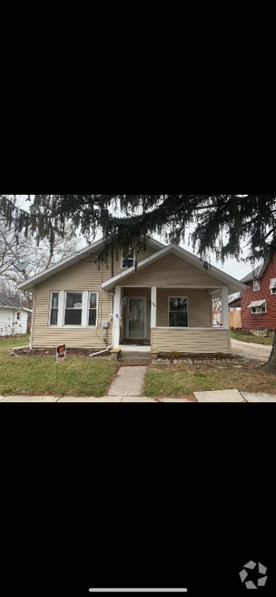 Building Photo - 216 W Evers Ave