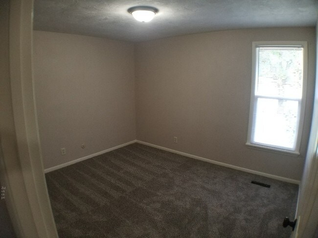 Building Photo - 6265 Akron Dr