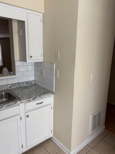 Building Photo - 2420 Stadium Dr