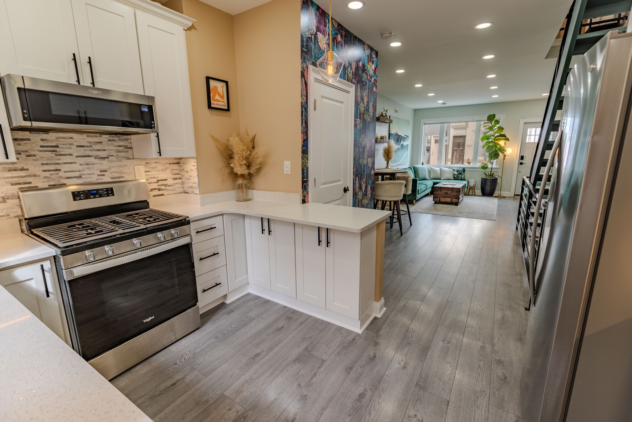 Building Photo - 1828 Hoffman St