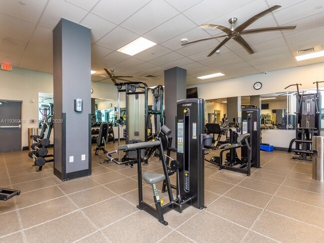 Building Photo - 2501 S Ocean Dr