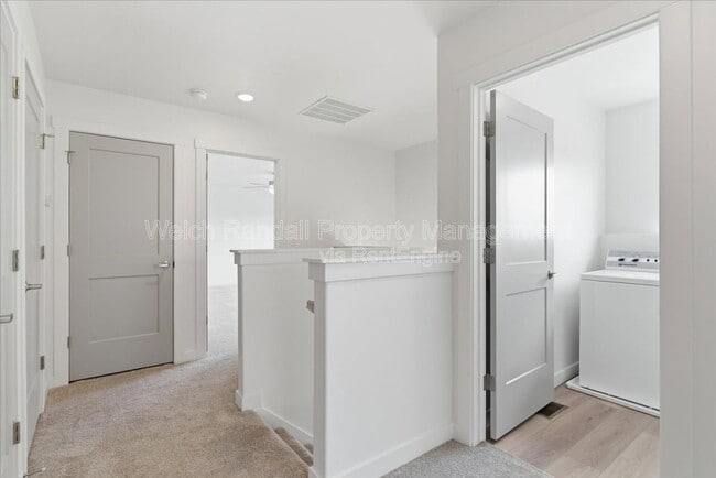 Building Photo - 3672 S 4525 W