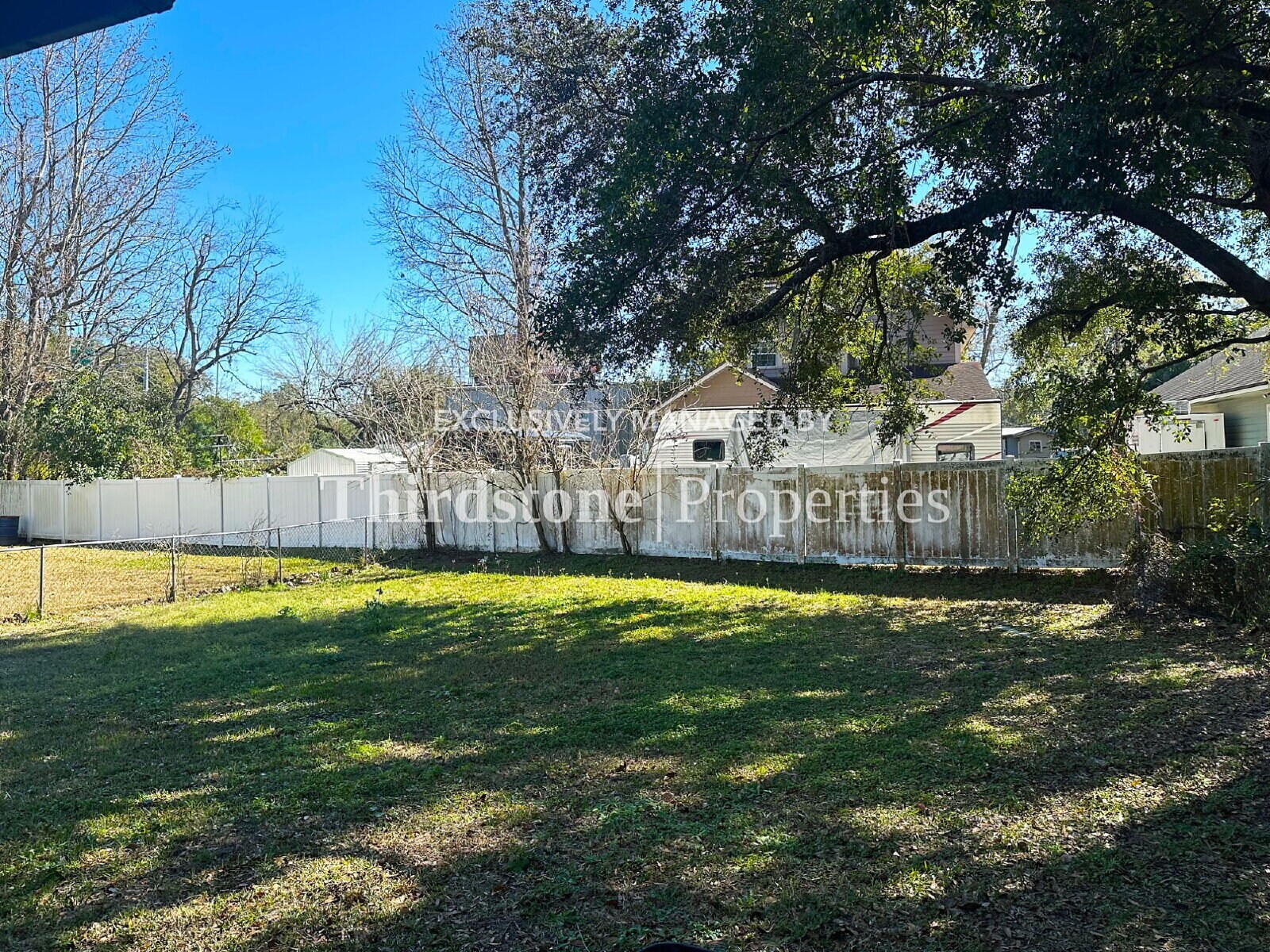 Building Photo - 1136 Maynard St