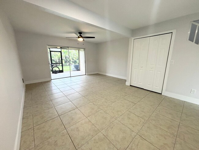Building Photo - Stunningly Remodeled 2-Bed, 1.5-bath, with...