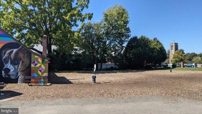 Building Photo - 226 Carroll Pkwy