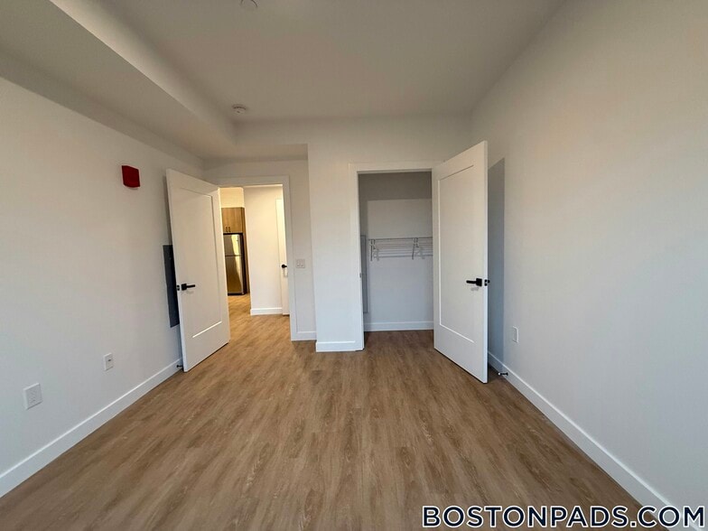 Building Photo - 199 Gardner St