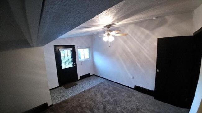 Building Photo - 83 Co Rd 308