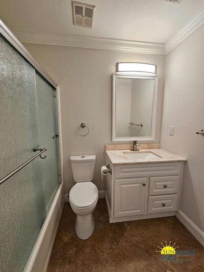 Building Photo - Great 3 Bedroom Home in Destin