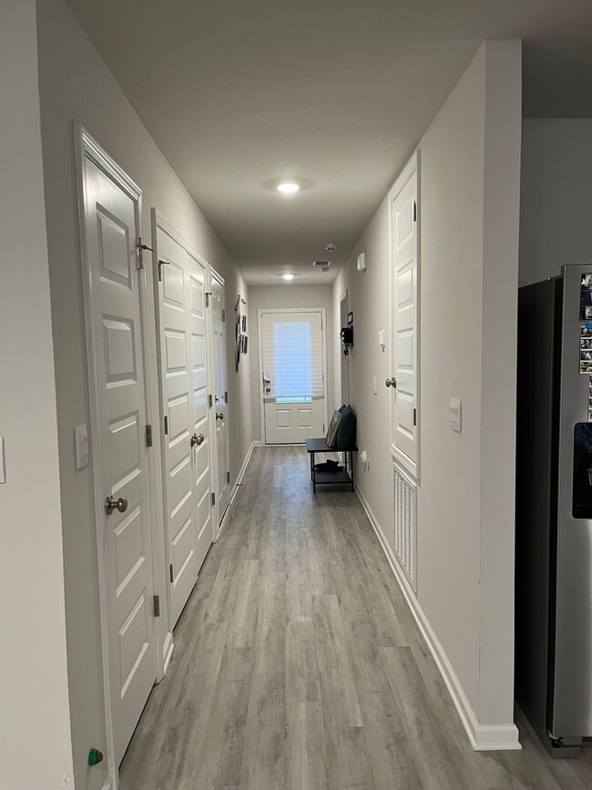 Building Photo - Modern & Efficient Home in the Amenity Rich LIBERTY Community! *1/2 OFF 1st Month's Rent & Securi...