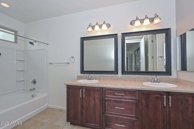 Building Photo - 14765 W Alexandria Way