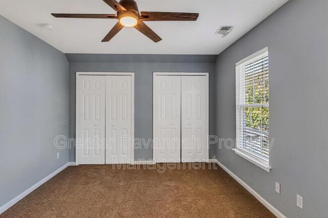 Building Photo - 132 Rocking Horse Ln