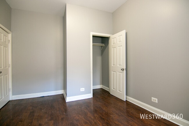 Building Photo - 6424 S Eberhart Ave