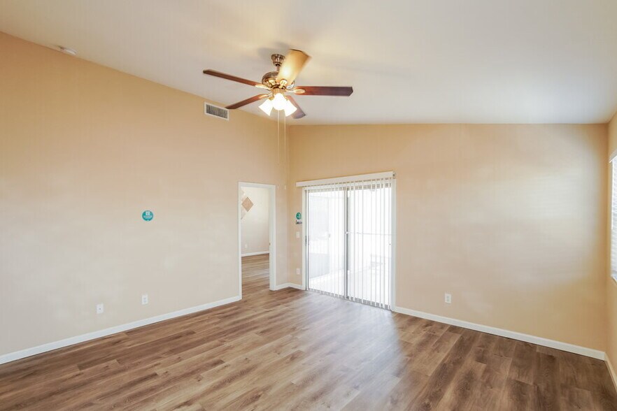 Building Photo - 25670 W St Kateri Ct