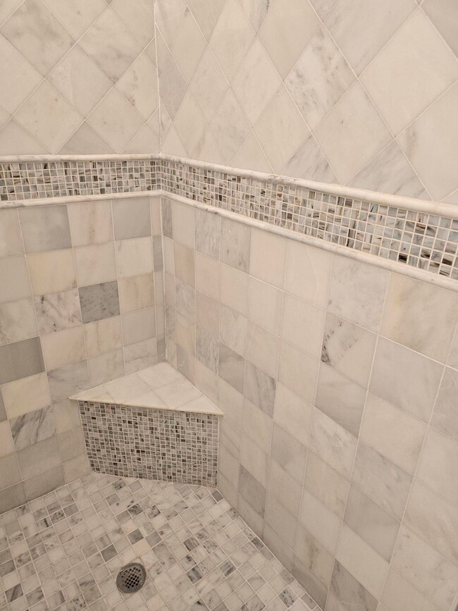 Building Photo - 6179 Bear Creek Ct