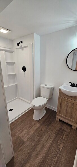 Building Photo - 8130 Lee Davis Rd