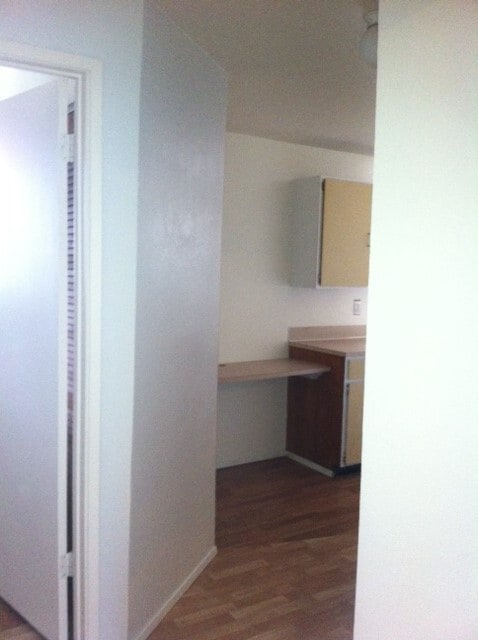 Building Photo - Cozy 2 Bed 1 Bath in Upper West Bremerton