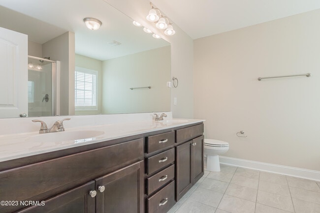 Building Photo - 432 Pebble Shore Dr