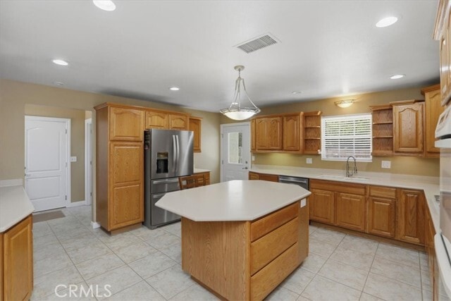 Building Photo - 16540 Wagon Wheel Dr