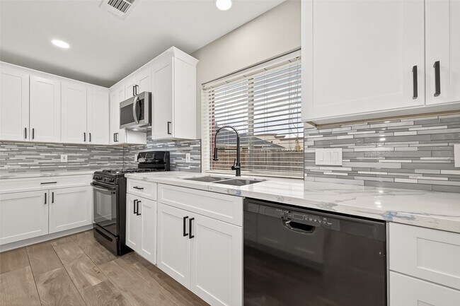 Building Photo - 3522 Pecan Mill Dr