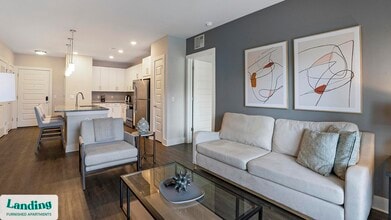 Building Photo - 918 Aventine Dr