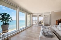 Building Photo - 4051 Gulf Shore Blvd N