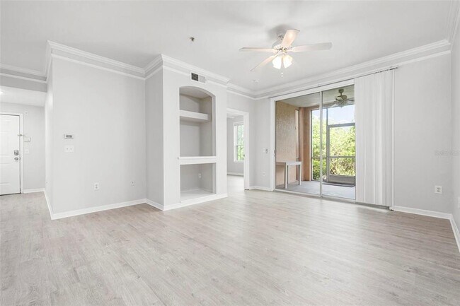 Building Photo - 4126 Central Sarasota Pkwy