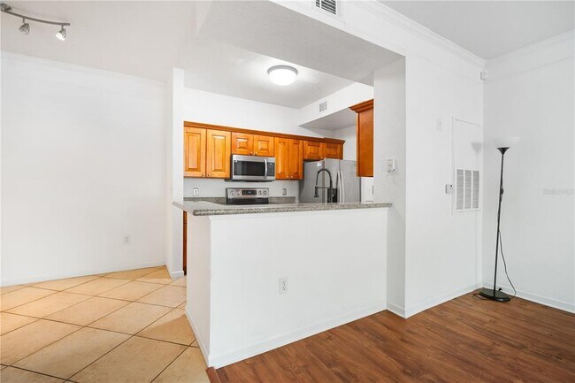 Building Photo - 17104 Carrington Park Dr
