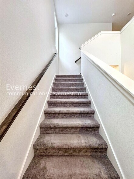 Building Photo - 17490 E 95th Pl