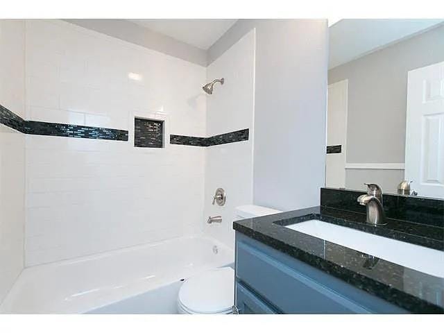 Building Photo - 2213 Lanier Dr