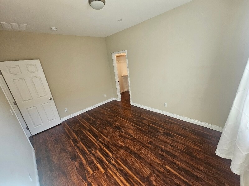 Building Photo - 1221 Chula Vista Ave