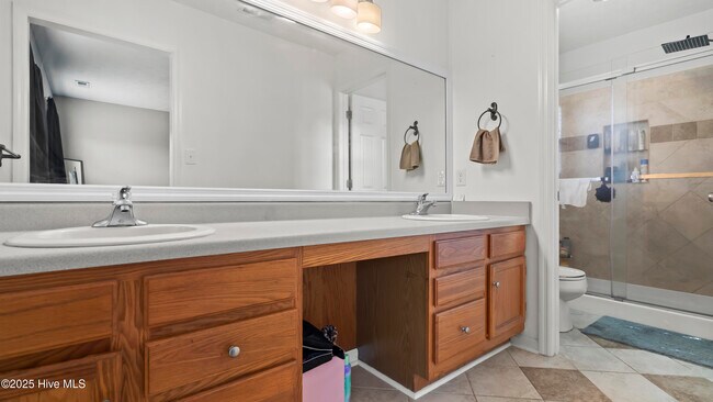 Building Photo - 706 Ironwood Dr