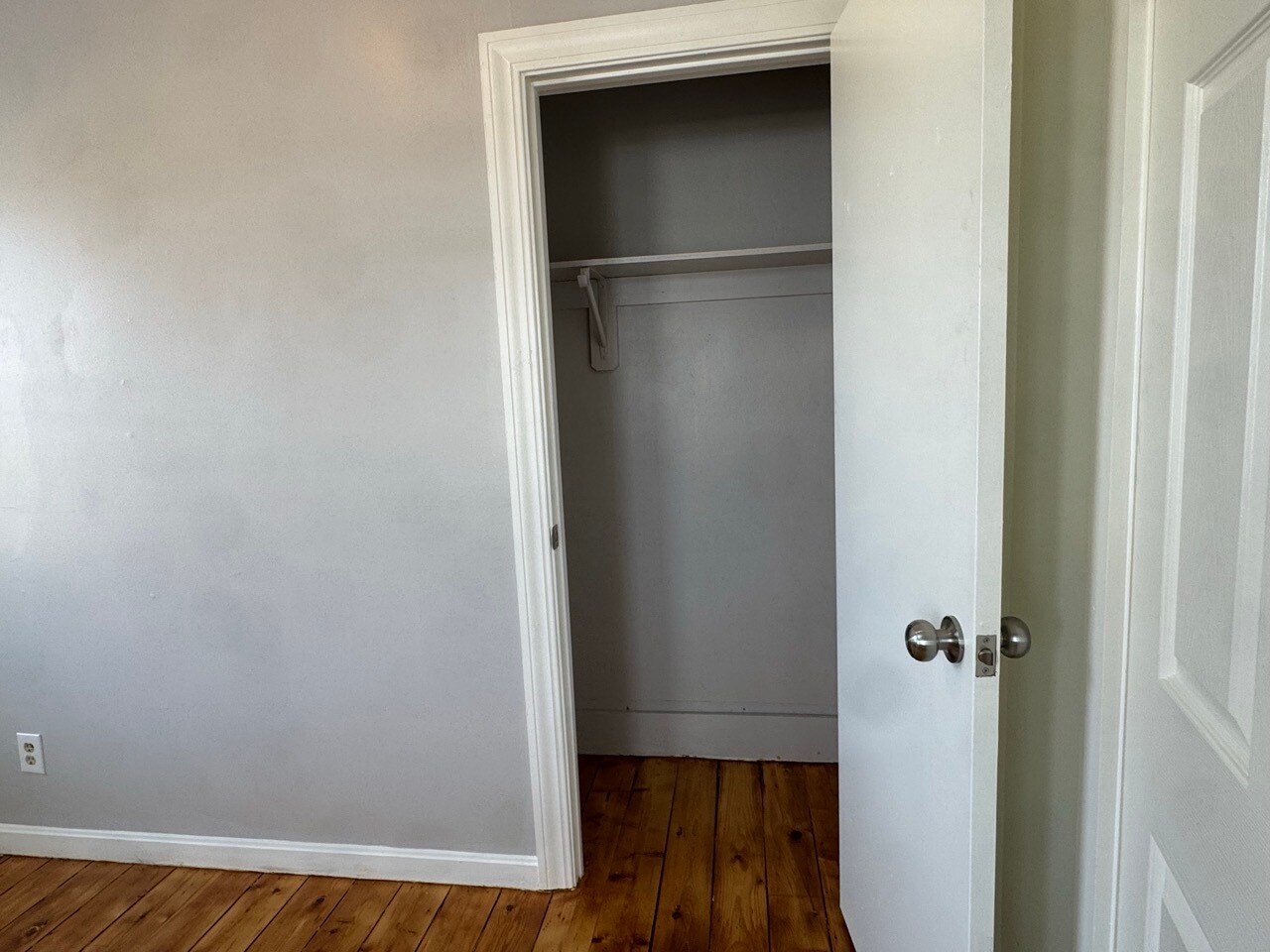 Building Photo - 58 Division St