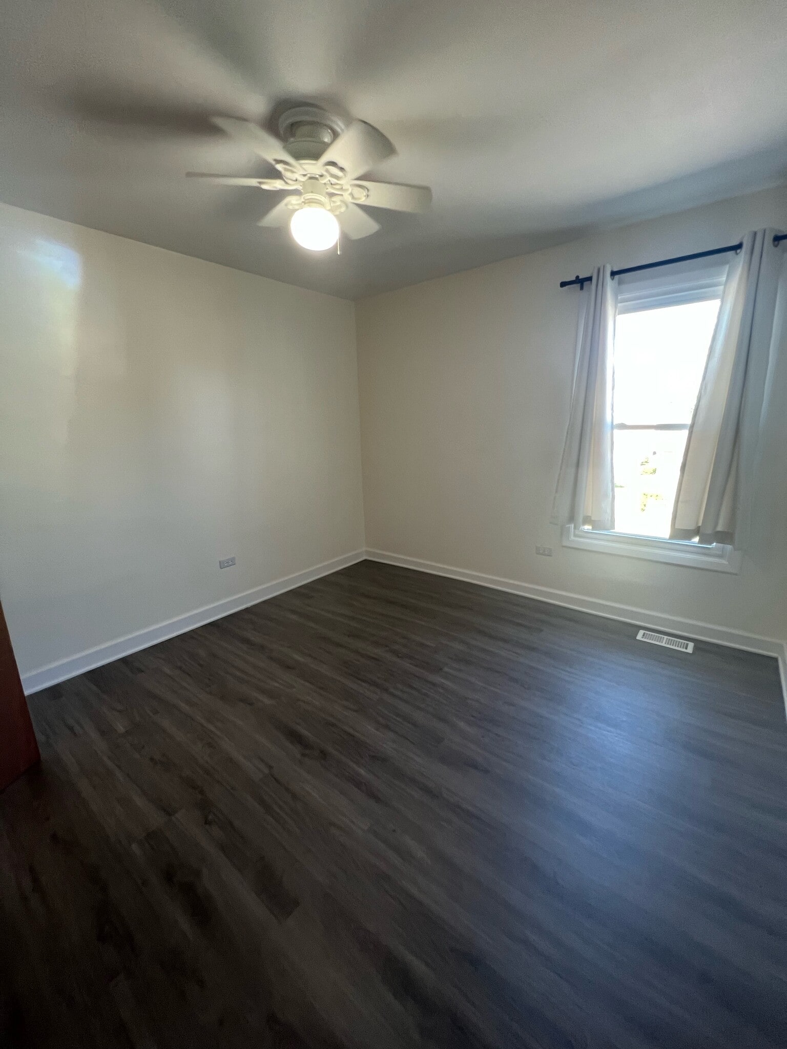 2nd Bedroom - 1115 Hampton Hbr