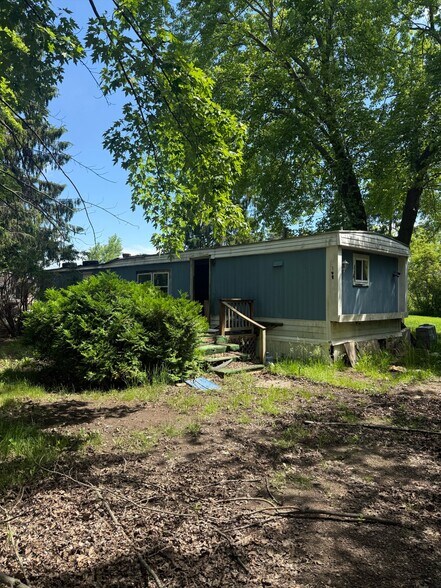 Building Photo - 1404 Rumbaugh Ln