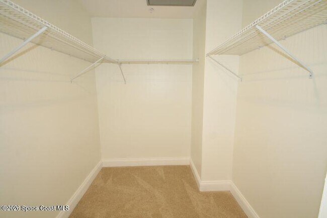 Building Photo - 890 Vignoles Ave NE