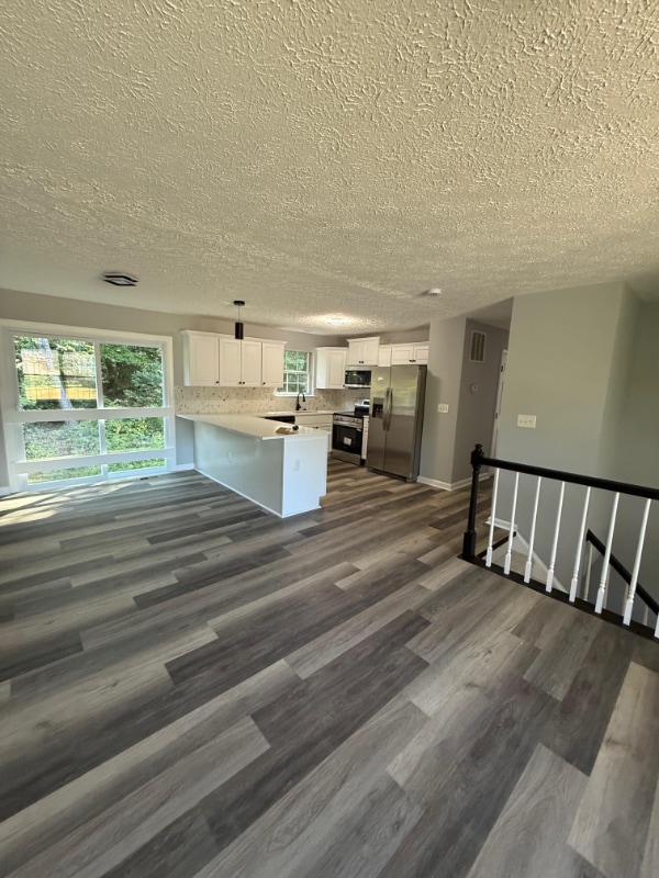 Building Photo - 18165 Tebbs Ln