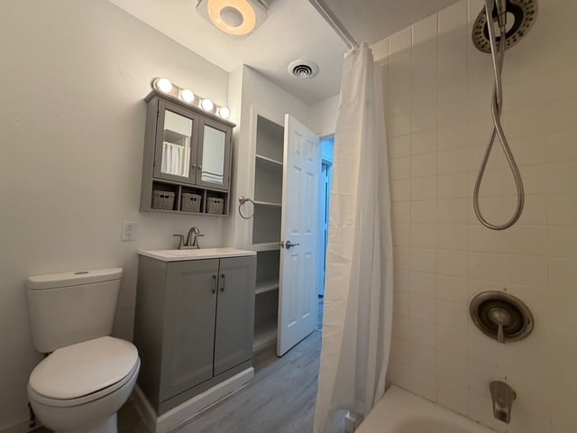 Building Photo - 1105 Highland Dr