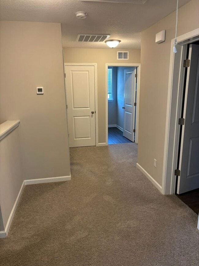 Building Photo - Welcome Home! Located in Lexington Hill Subdivision