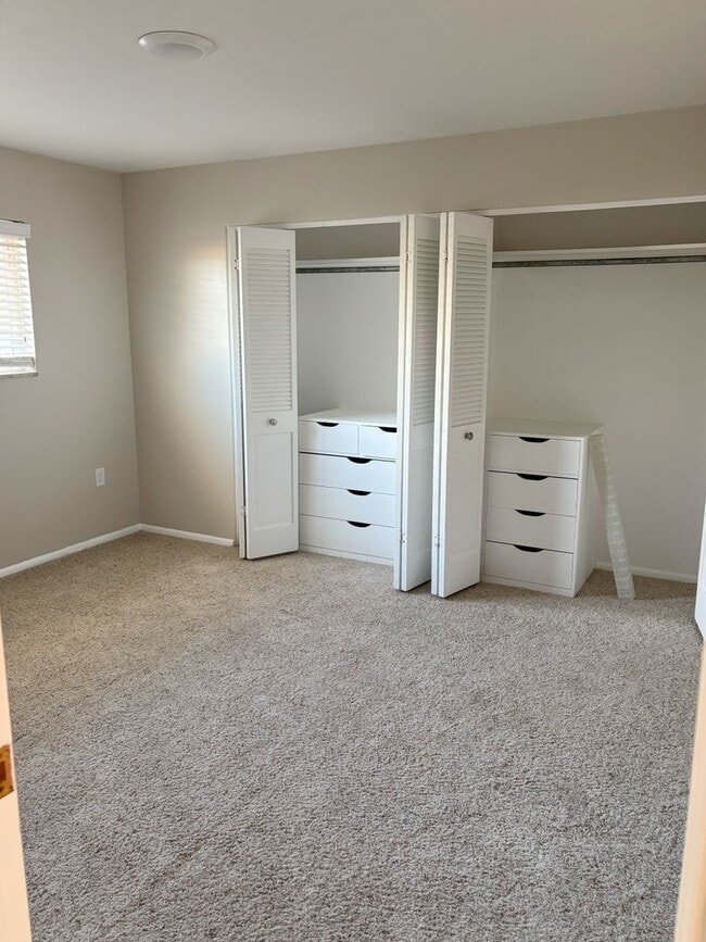 Building Photo - Spacious 6 Bed / 3 Bath Home in Rigby!