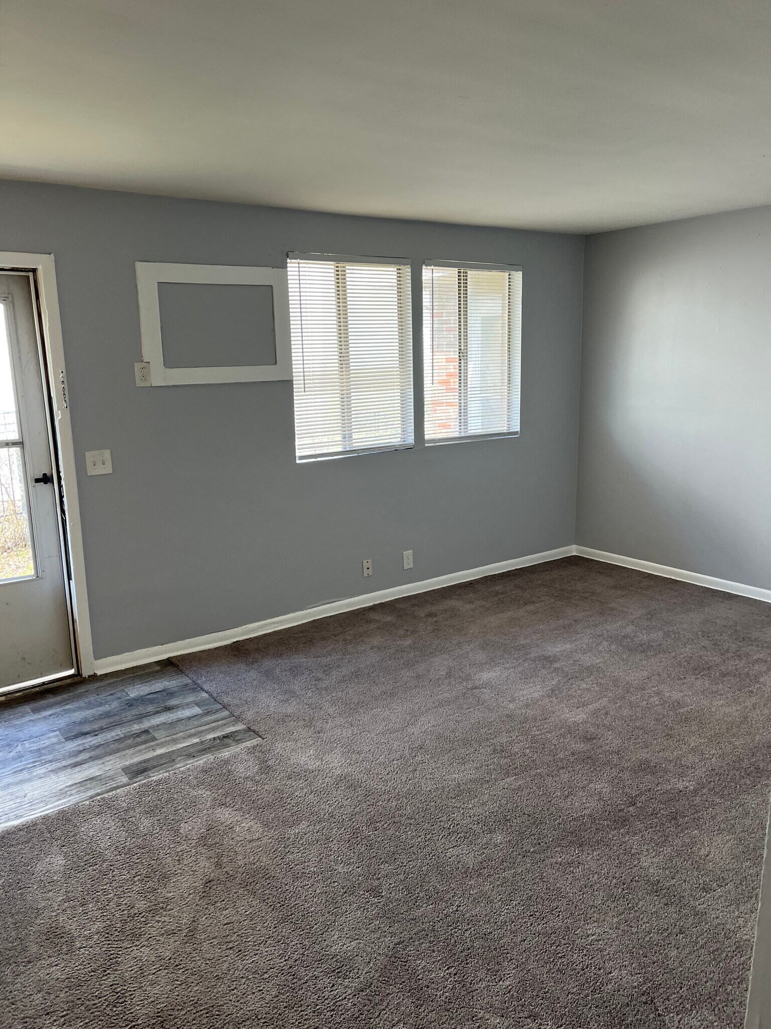 Building Photo - 1722 4th Ave N